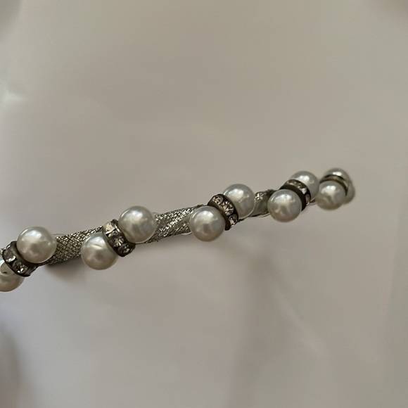 💛(2/$15)💛 - Picture 3 of 3